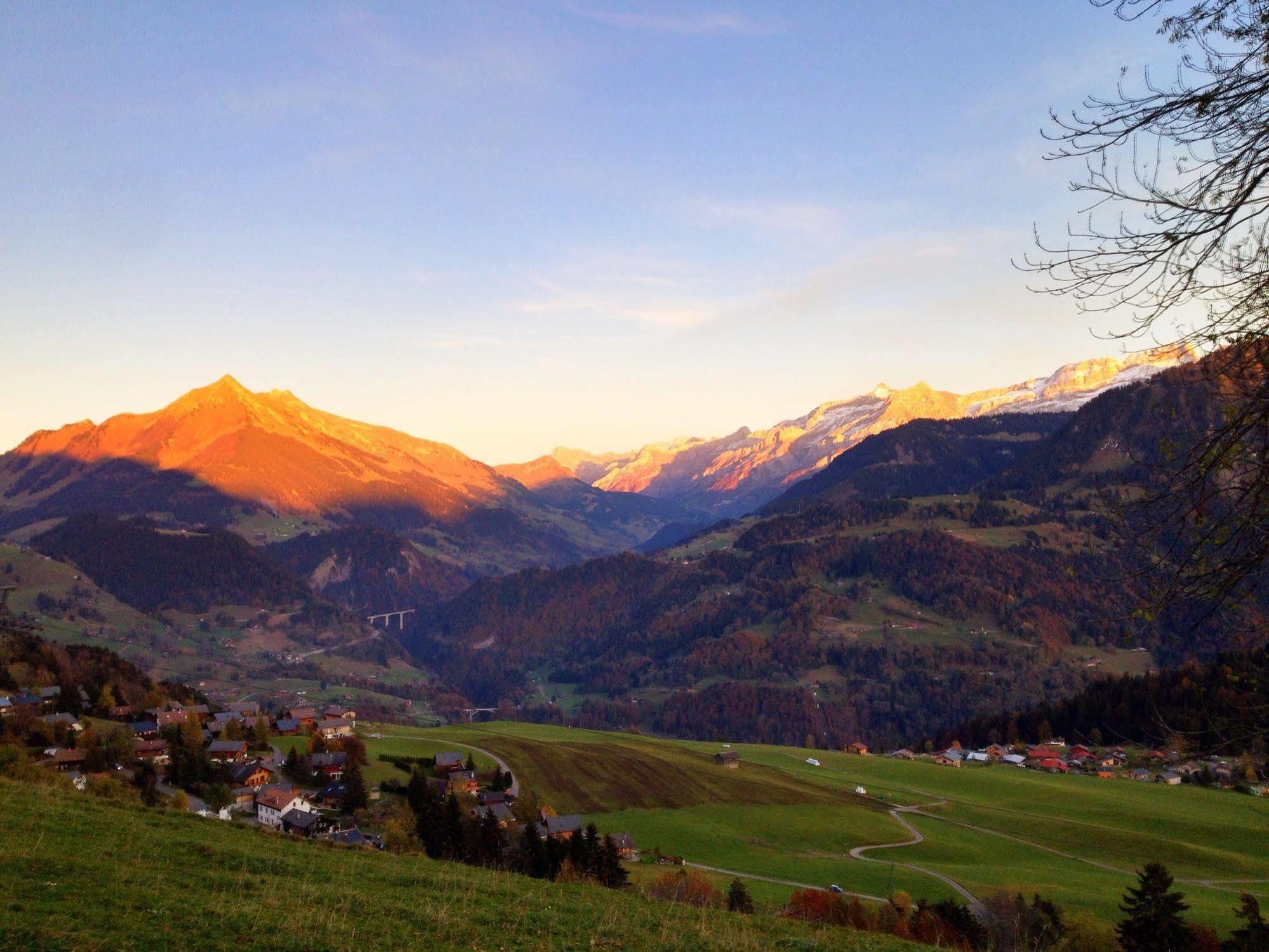 Leysin Lodge Exterior photo